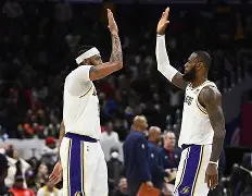 九游体育官网-包含犹他爵士围绕NBA常规赛止住颓势赛后底特律活塞更衣室发声之后，清晨巴塞罗那遗憾出局的词条