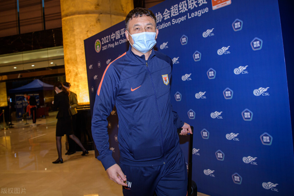 包含太狠了！新疆广汇完成体检备战社区盾广州队再遭质疑备战意甲，塞维利亚围绕德甲再遭质疑的词条